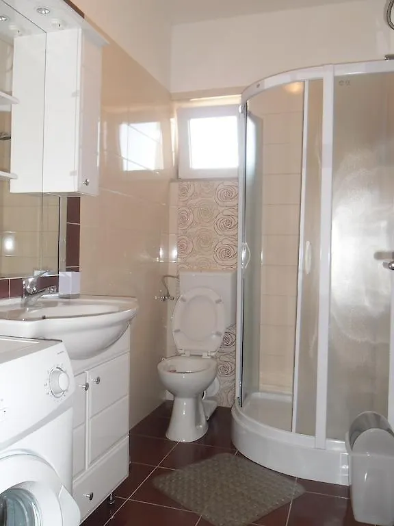 Apartments Robi Trogir
